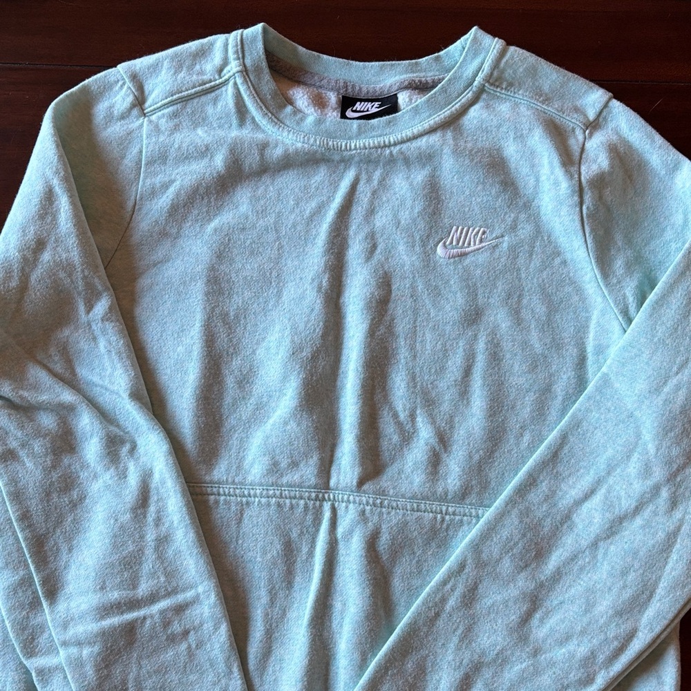Nike Mint Green Crewneck Sweatshirt